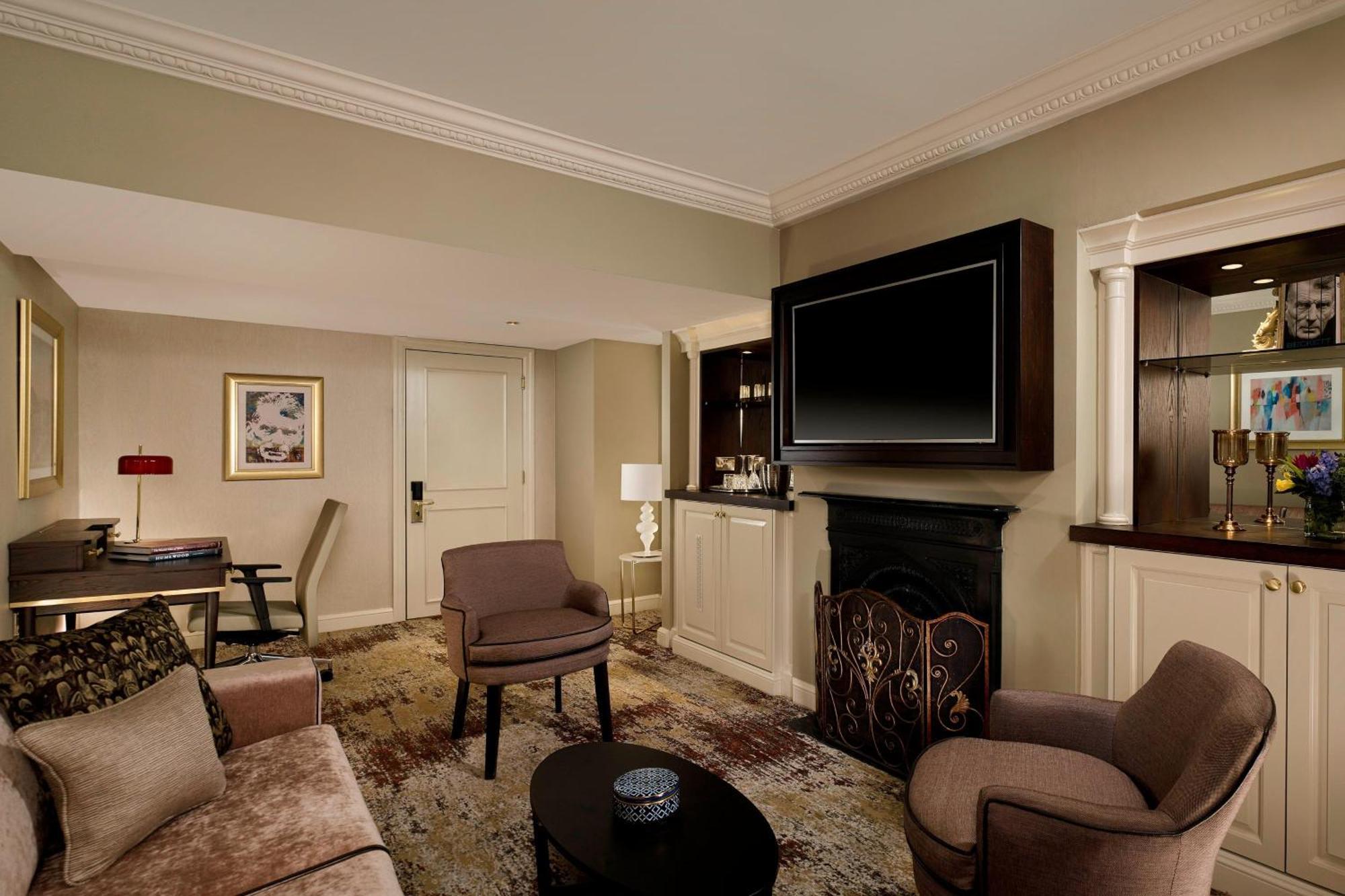 The College Green Dublin Hotel, Autograph Collection Εξωτερικό φωτογραφία